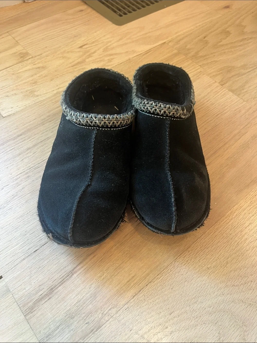 UGG Kids Black Slip-On Slippers with Braided Accent